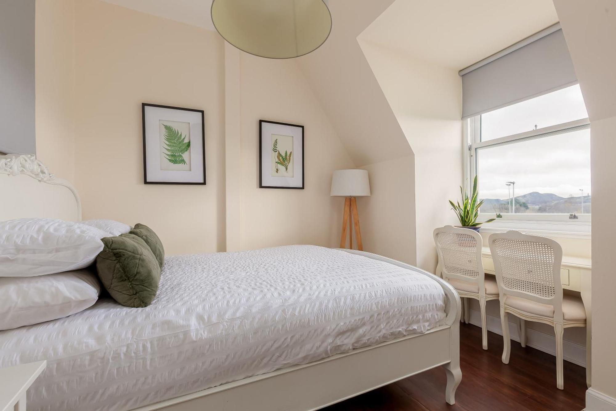 Stylish Victorian Apartment'S Close To The Botanical Gardens, Free Parking! เอดินบะระ ภายนอก รูปภาพ